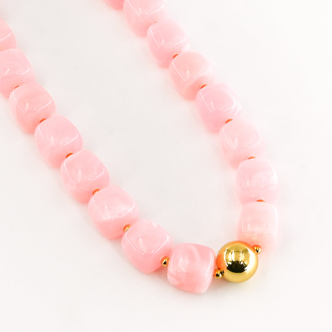 Collier Nounours En Acier Avec Pendentif Bonbon - Nuances De Rose, Neuf Avec étiquettes NanaMode